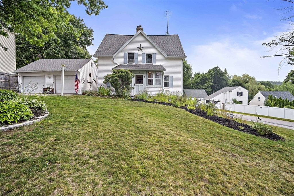 Property Photo: 14 Old Wellington Rd NH 03104
