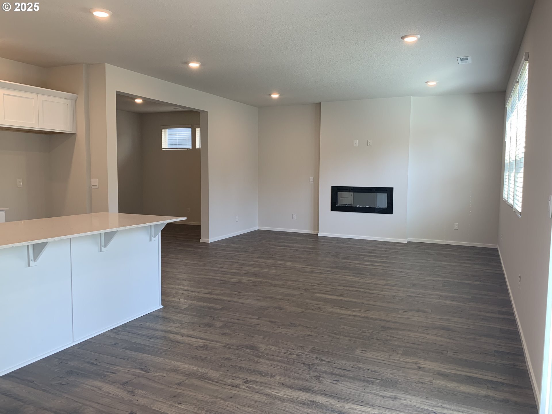 Property Photo:  4917 NE 24th Ave  WA 98663 