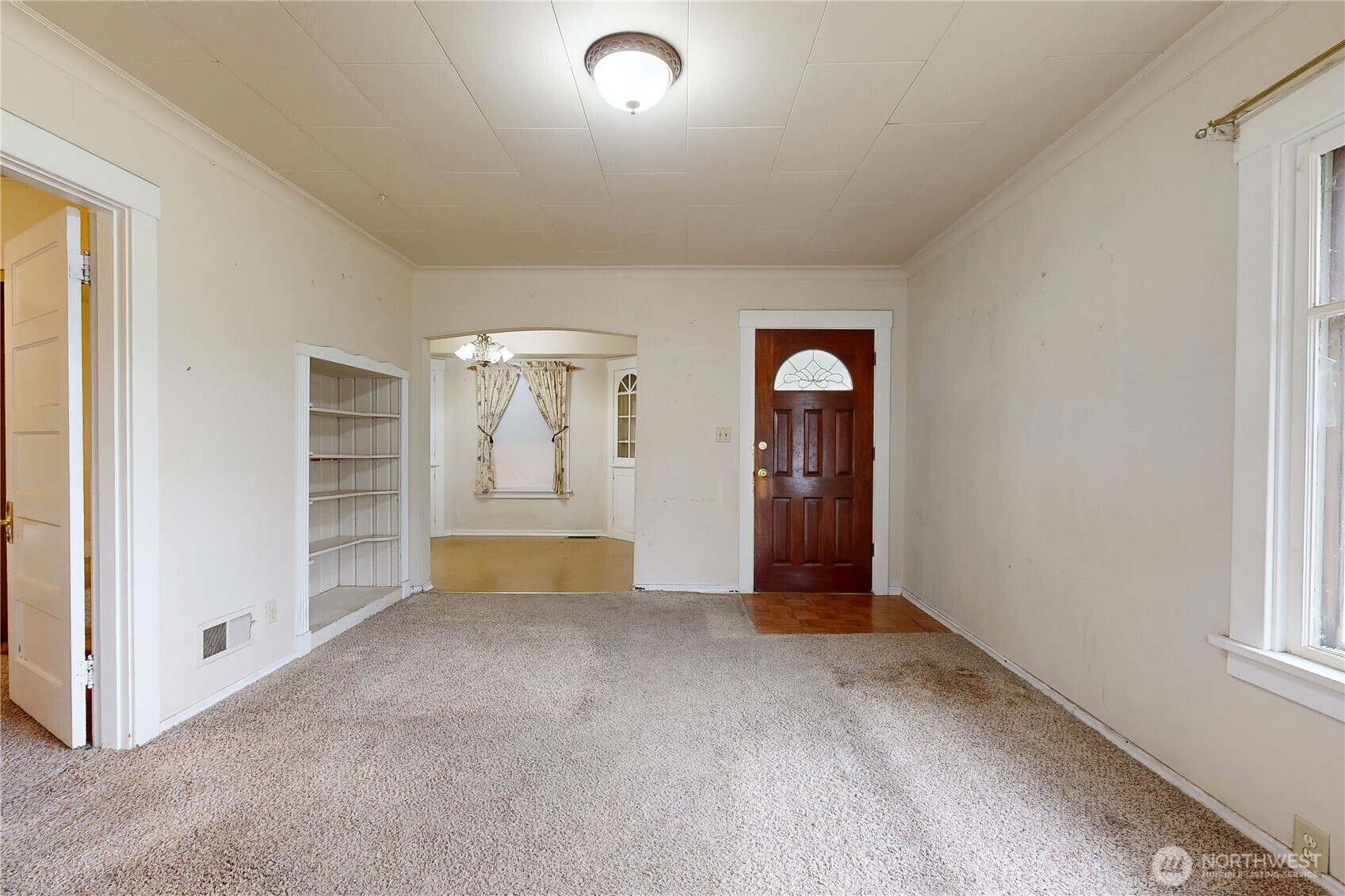 Property Photo: 511 Newell Street WA 99362