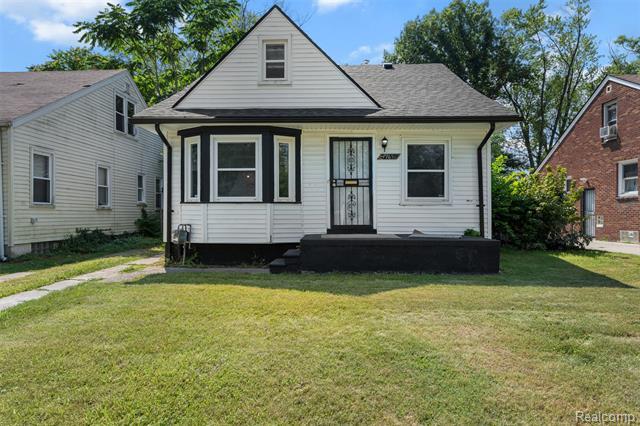 17631 Kentfield Street  Detroit MI 48219 photo