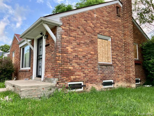 Property Photo: 20108 Cheyenne Street MI 48235