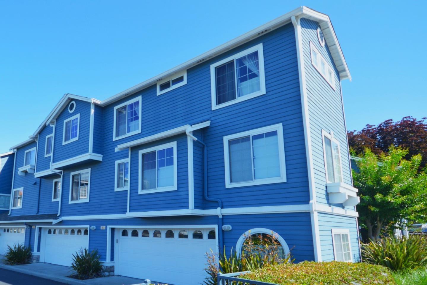 Property Photo: 258 East E Street 258 CA 94510