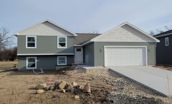 11526 North Indian Summer Drive  Edgerton WI 53534 photo