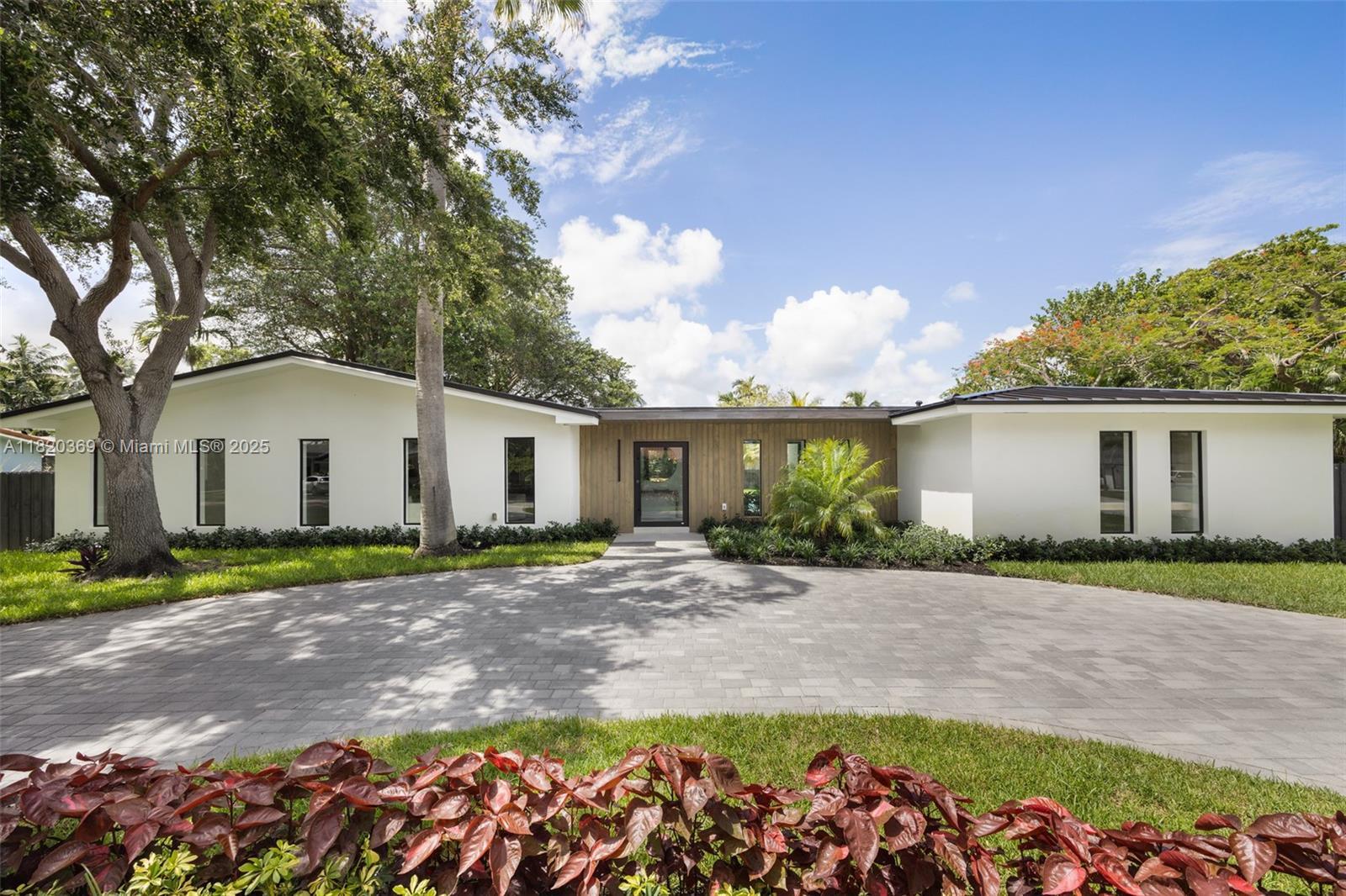 Property Photo:  7805 SW 165th St  FL 33157 