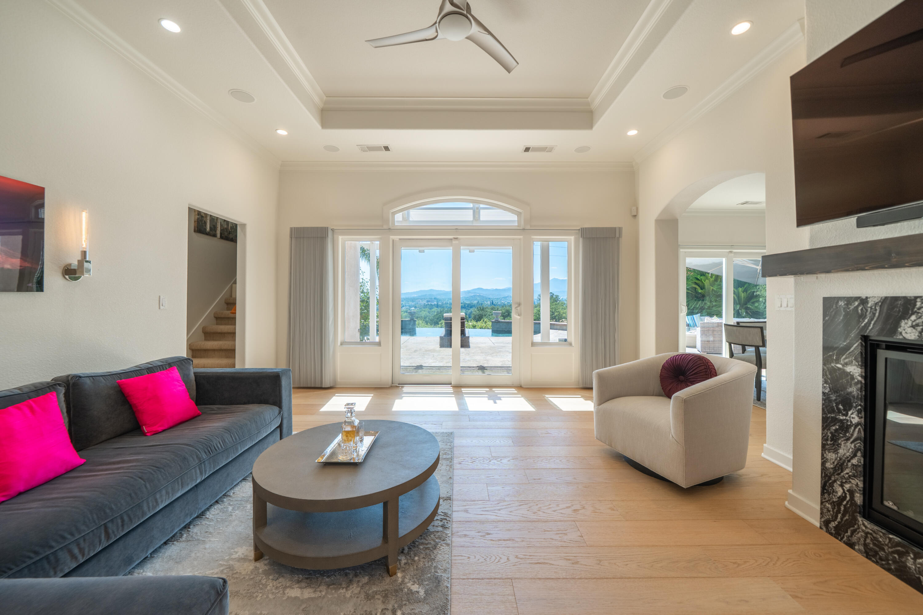 Property Photo: 864 River Bend Road CA 96003