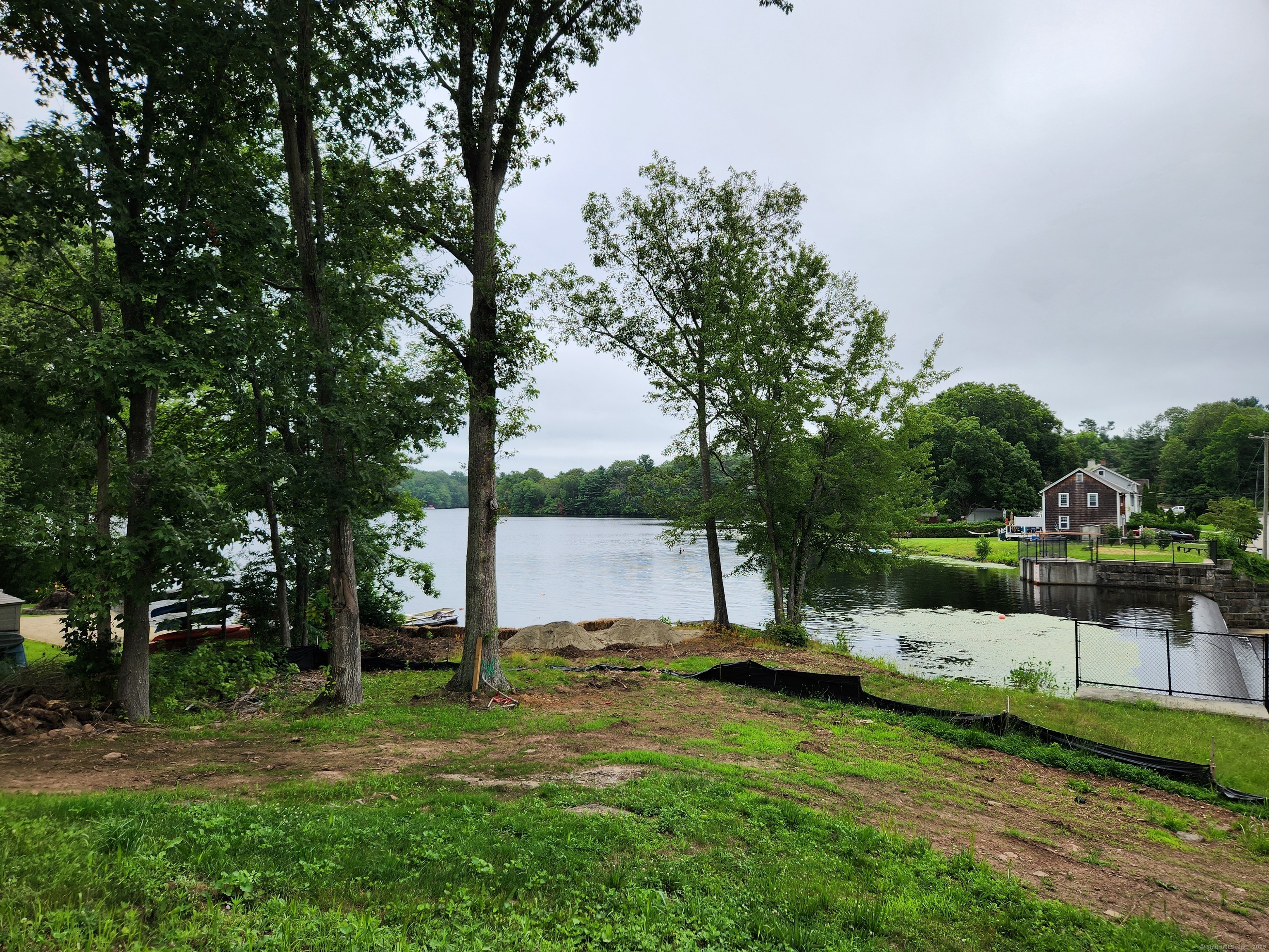 Property Photo:  154 Falls Road  CT 06469 