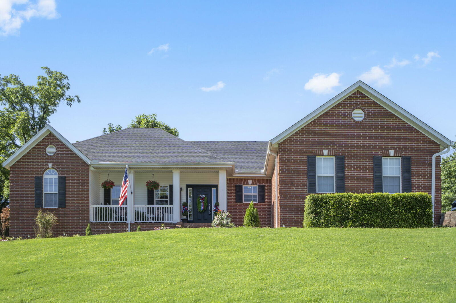 Property Photo: 714 Clayton Road AR 72718