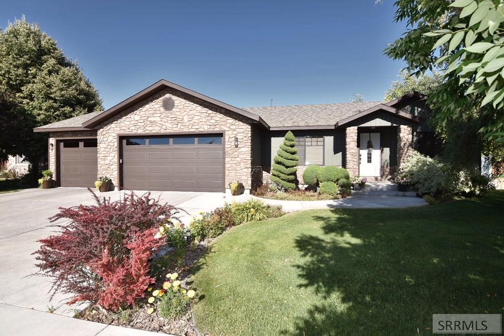 Property Photo: 3975 Otter Trail ID 83404