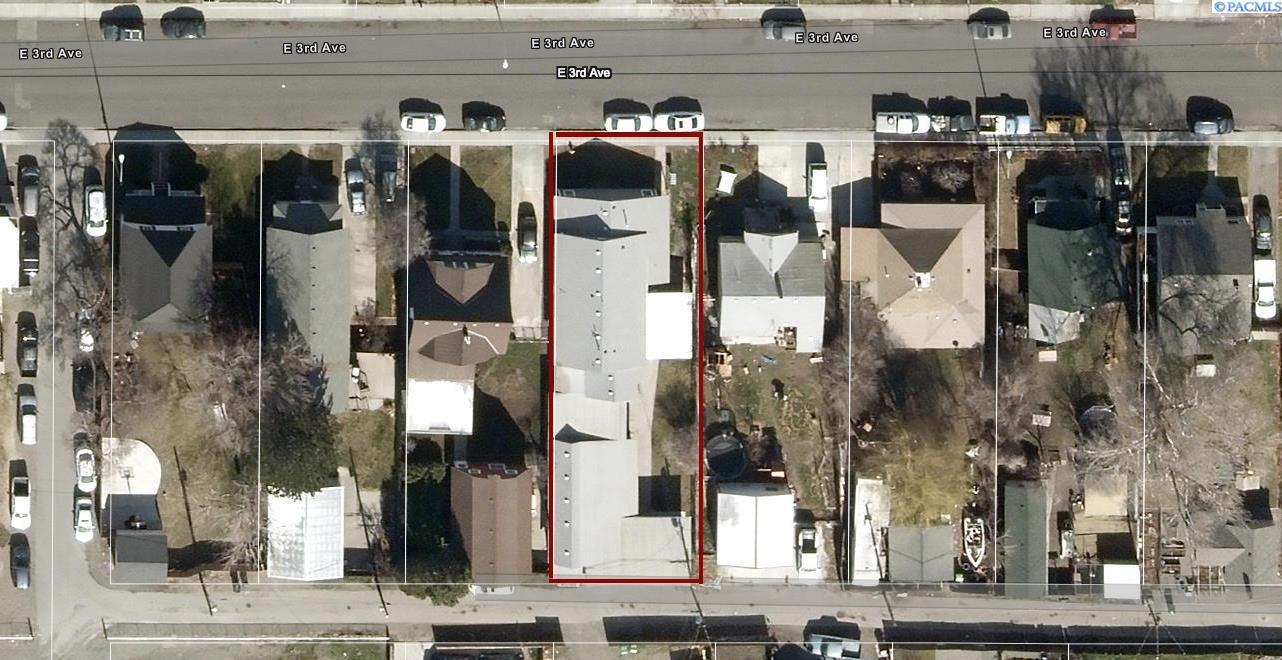 Property Photo: 26 E 3rd Ave WA 99337