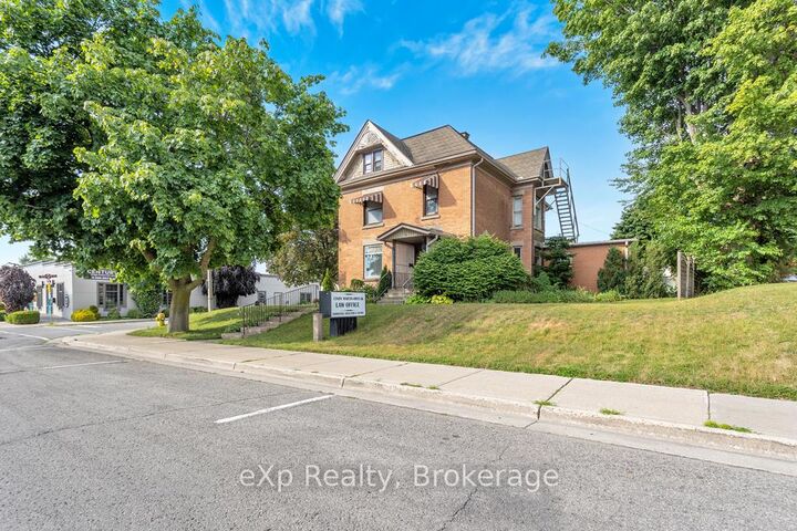 Property Photo: 22 Harvey Street ON N4G 3J6