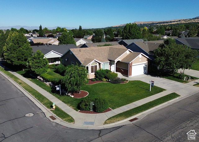 Property Photo: 2205 N 600 E UT 84414