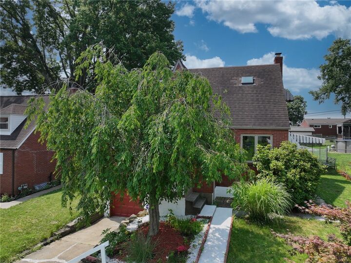 Property Photo: 445 Jenne Dr PA 15236