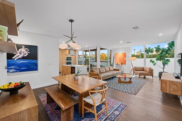 Property Photo:  1010 W 10th Street 102  TX 78703
