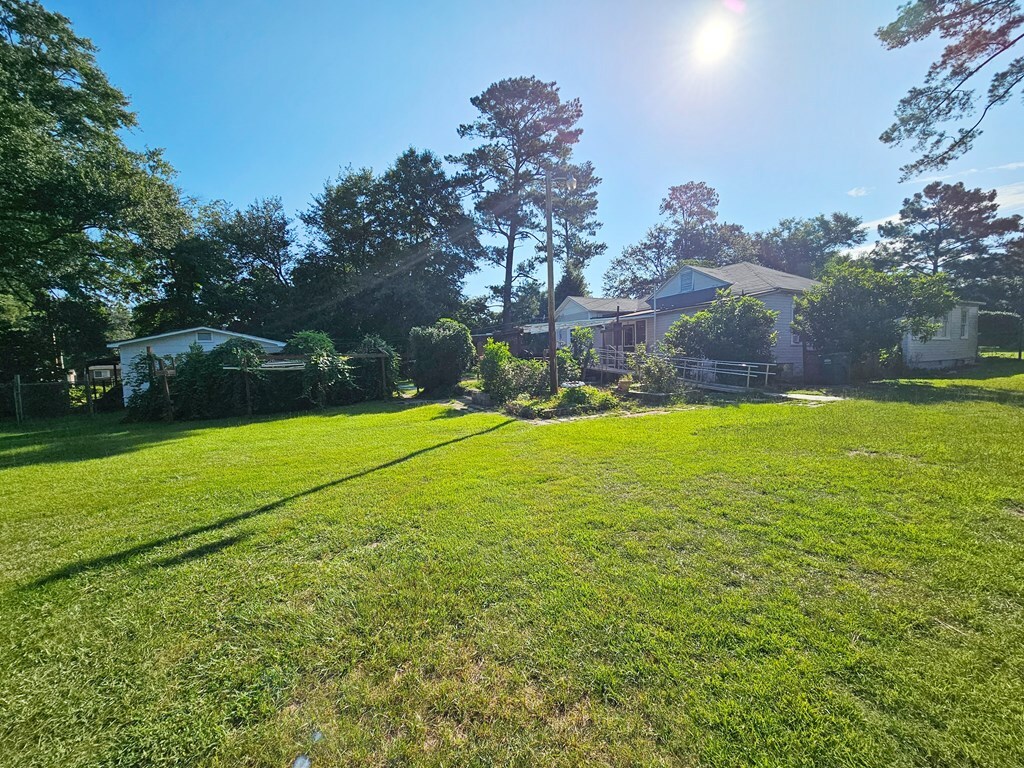 Property Photo: 523 Eugemar Drive GA 31707