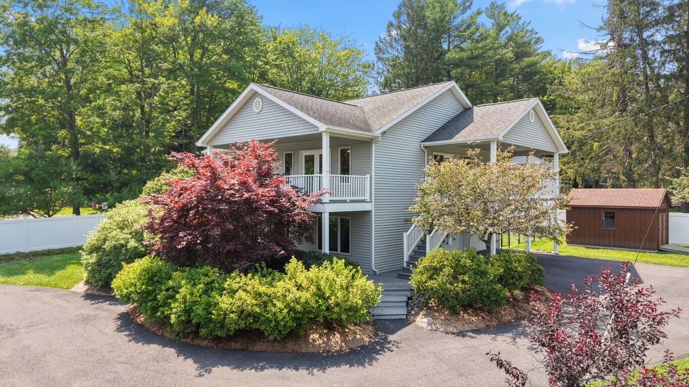 Property Photo: 2975 John C McNamara Drive PA 18812
