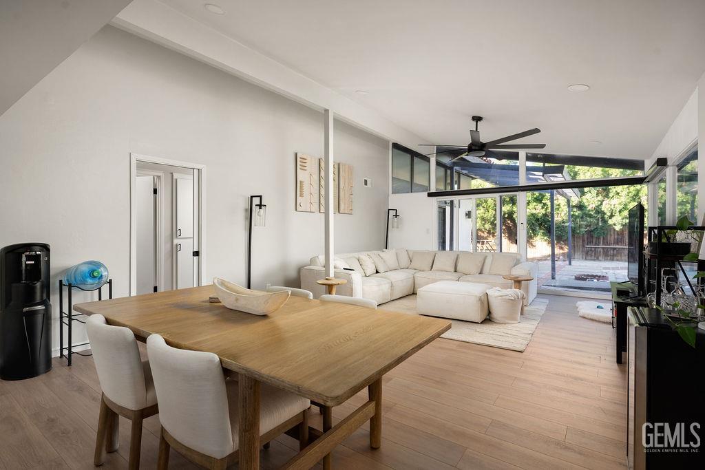 Property Photo:  4204 Garnsey Lane  CA 93309 