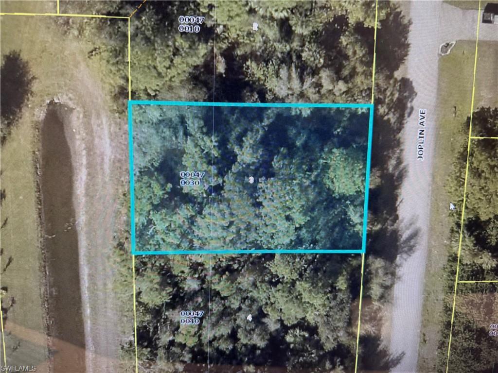 Property Photo: 6053 Joplin Ave FL 33905