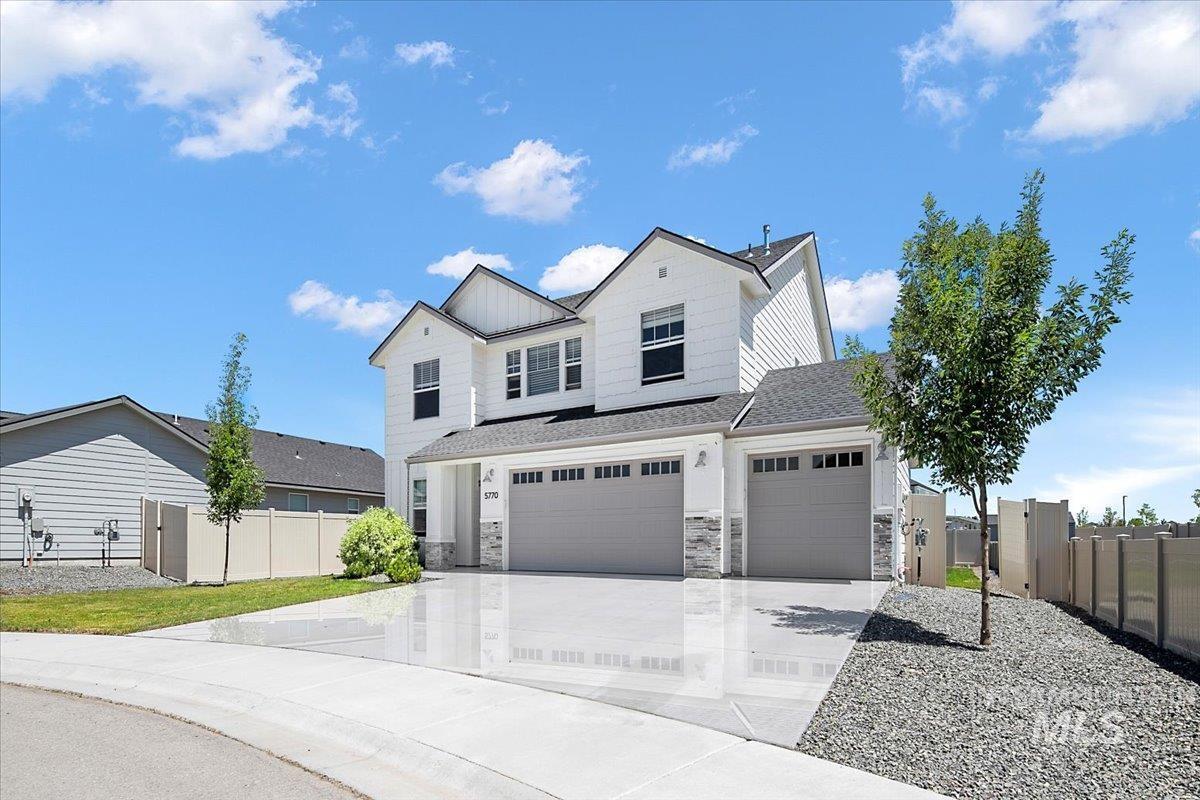 Property Photo:  5770 N. Oakstone Ave  ID 83646 