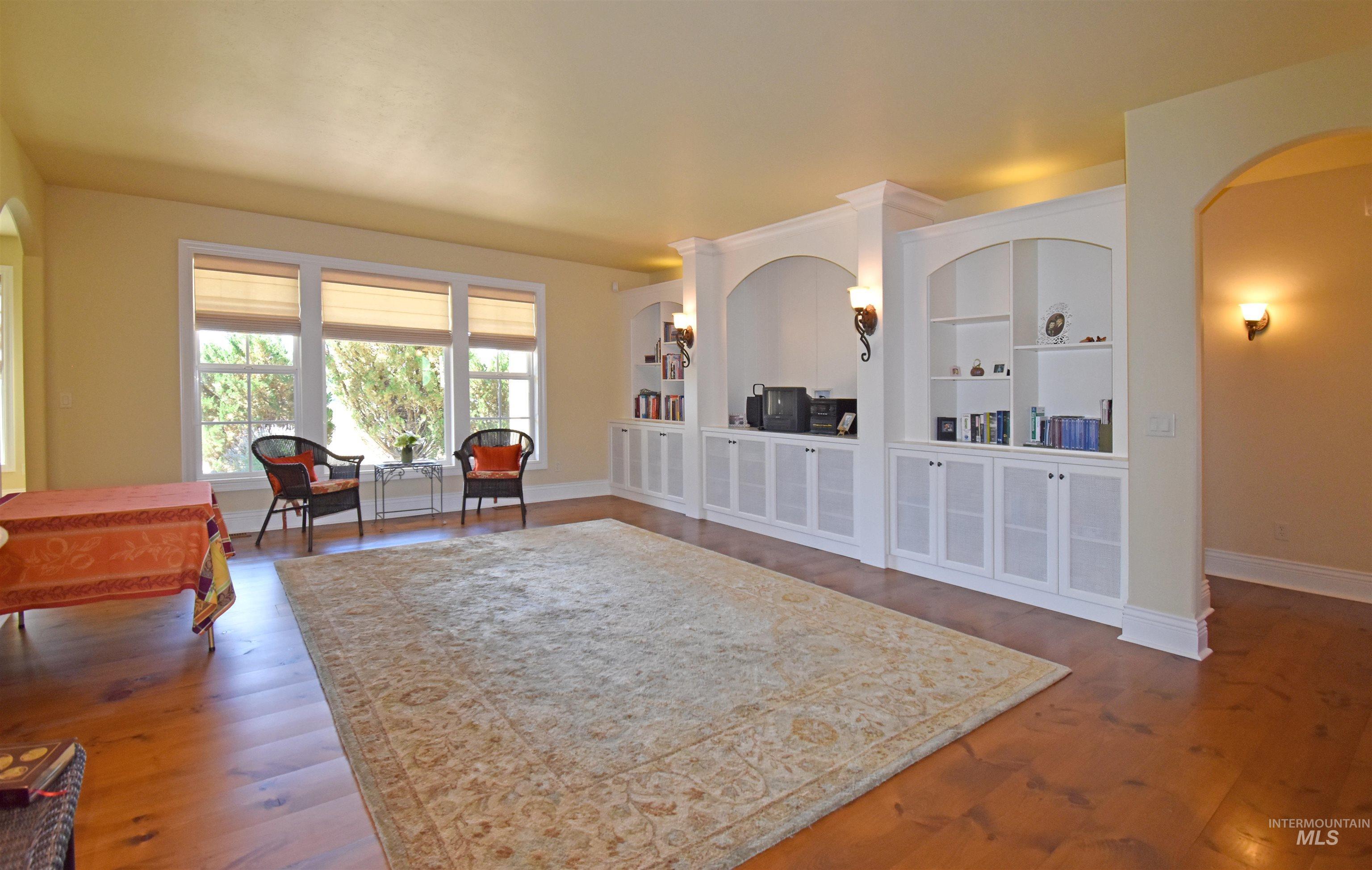 Property Photo: 2517 3rd Avenue WA 99403