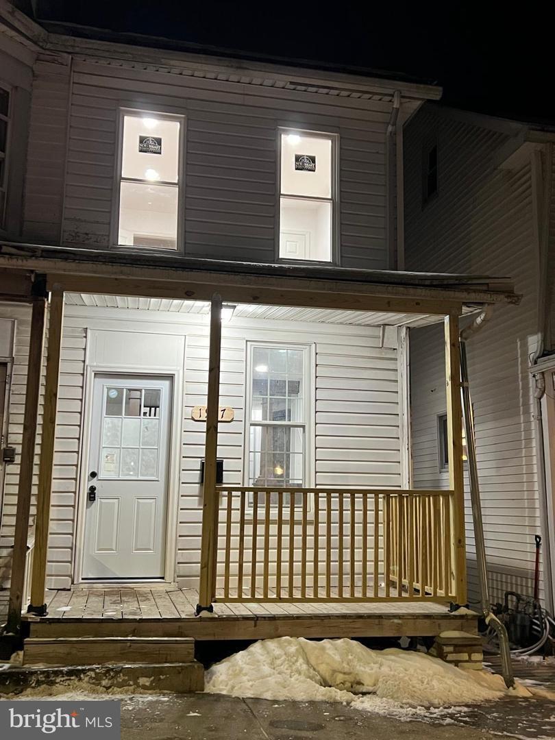 1917 Swatara Street  Harrisburg PA 17104 photo