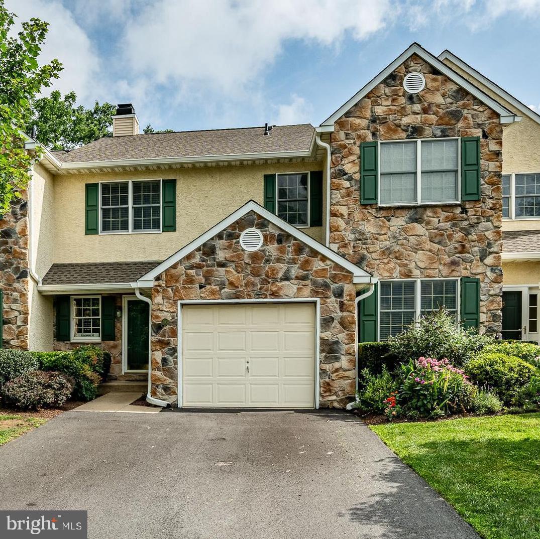 Property Photo:  103 Inis Way 17  PA 19355 