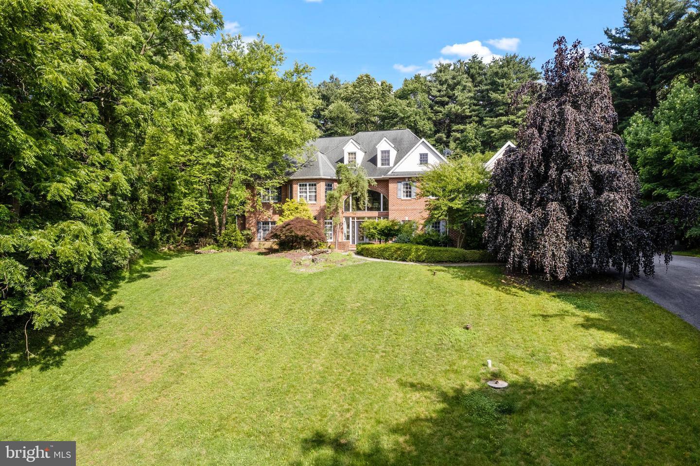 Property Photo: 1238 Hunters Road PA 19540