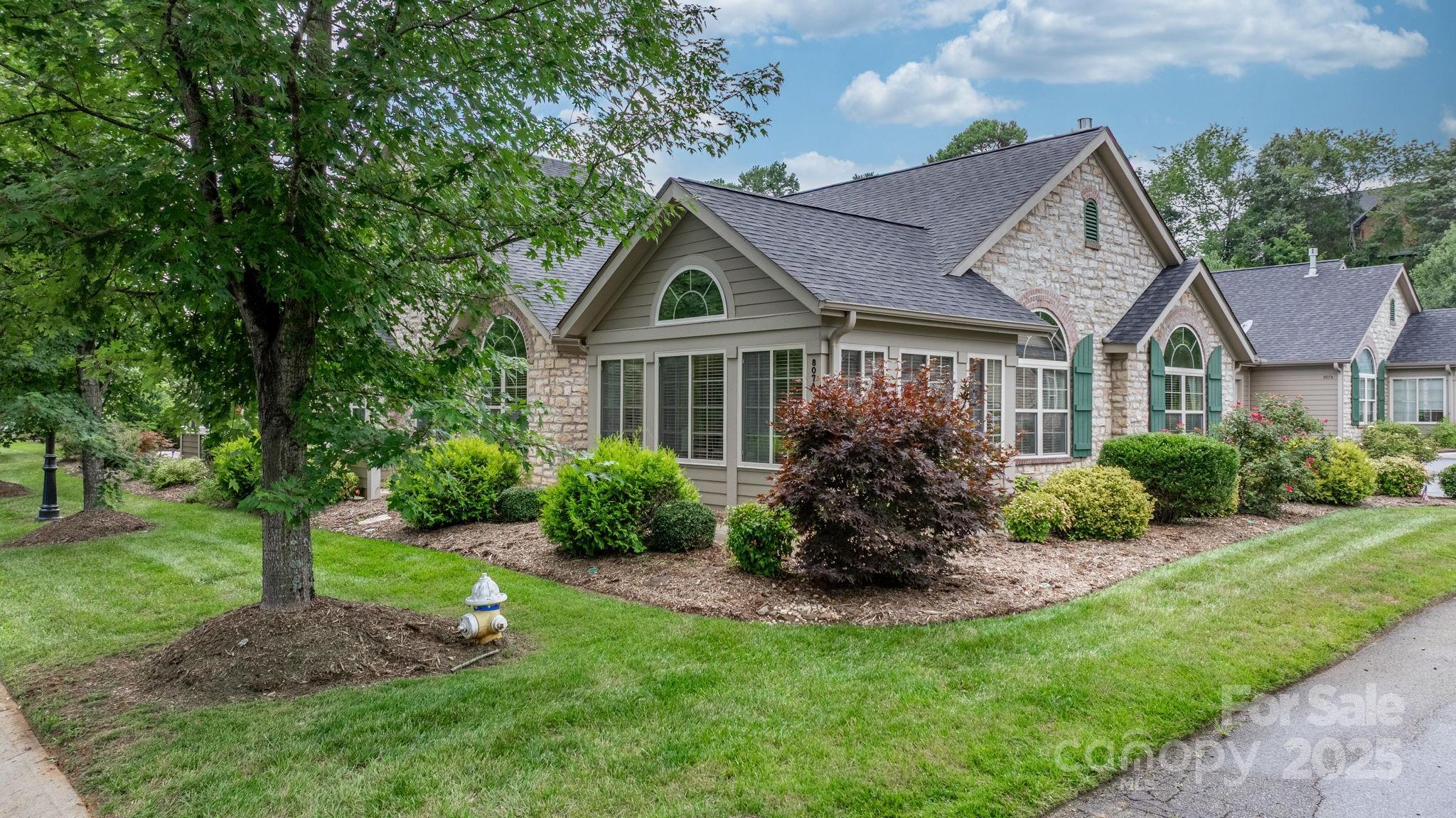 807 Wynnshire Drive NE A  Hickory NC 28601 photo