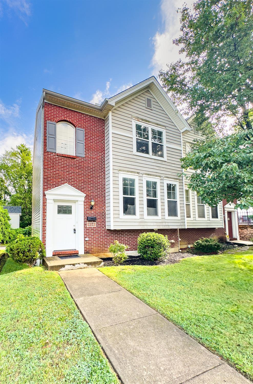 Property Photo: 818 Wm H Taft Road OH 45206