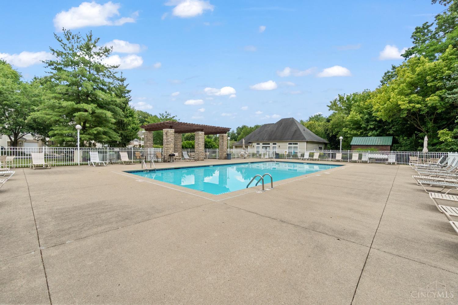 Property Photo: 92 Ledgerwoods Drive OH 45102