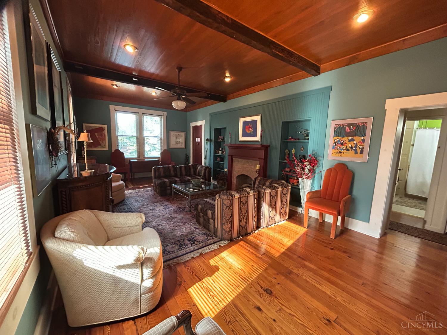 Property Photo: 418 W South Street OH 45133