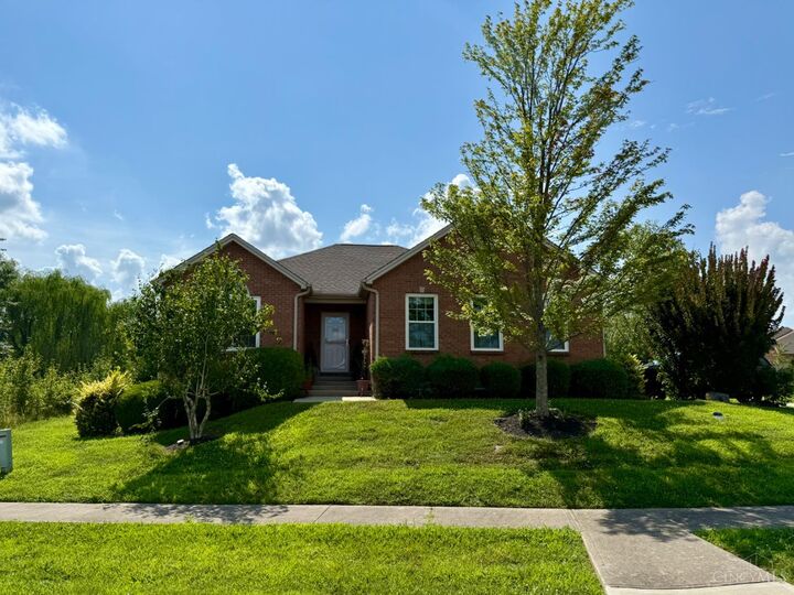 2002 Redbud Drive  Hamilton OH 45013 photo