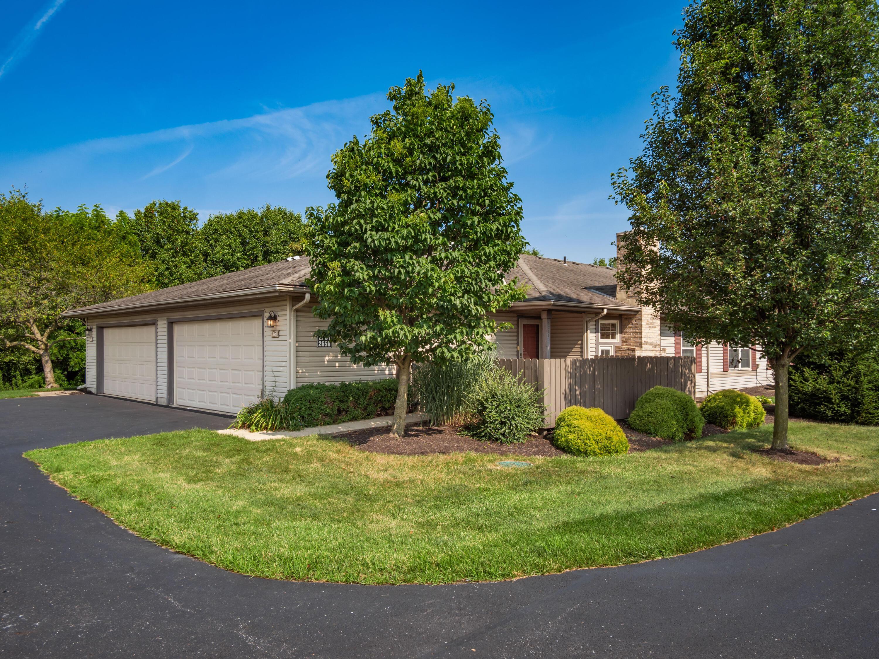 Property Photo: 2661 Brittany Oaks Boulevard OH 43026