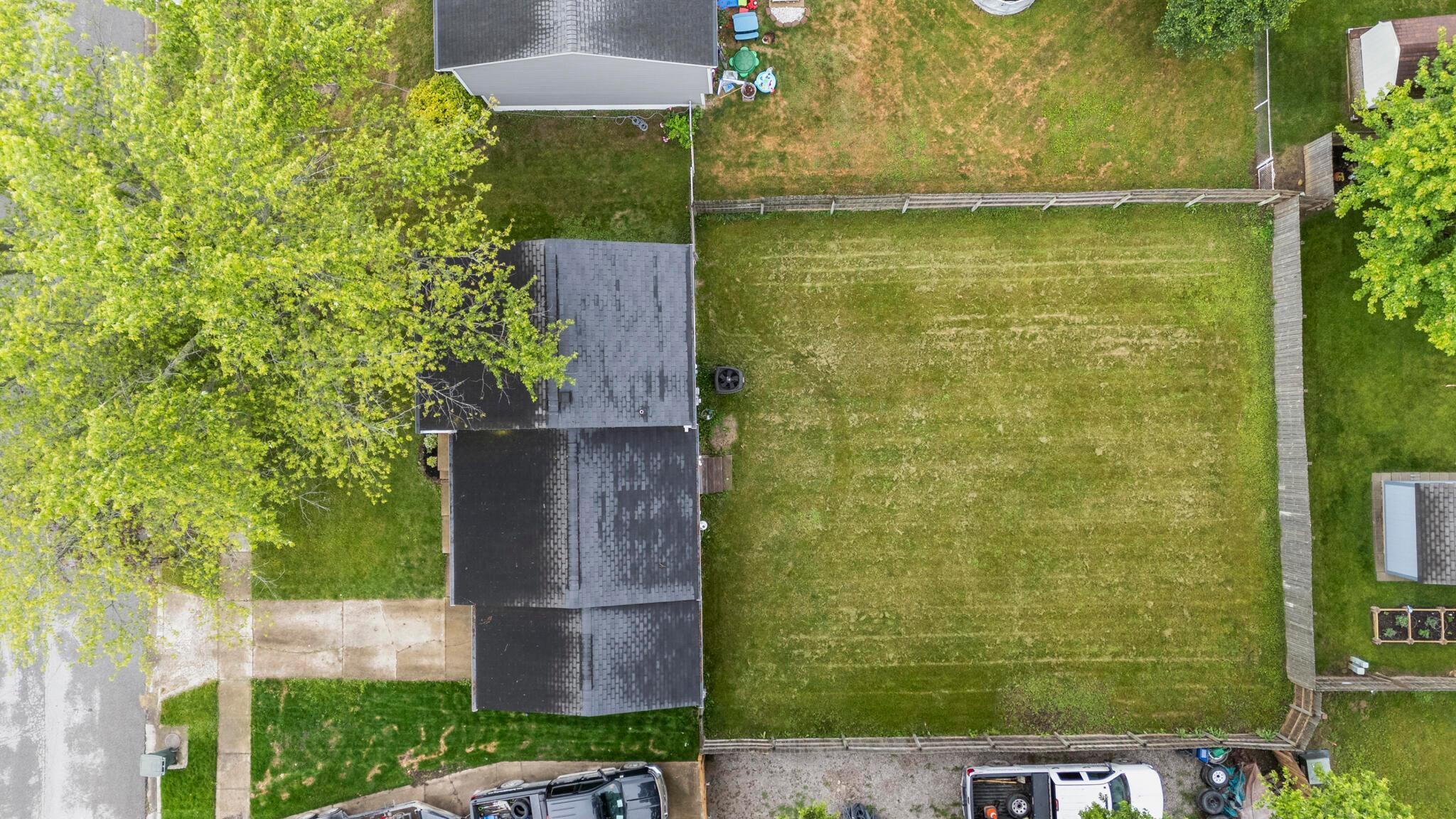 Property Photo:  2421 Nugget Drive  OH 43123 