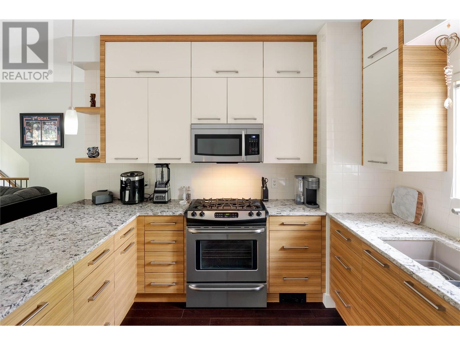 Property Photo: 600 Boynton Place 81 BC V1V 1A6