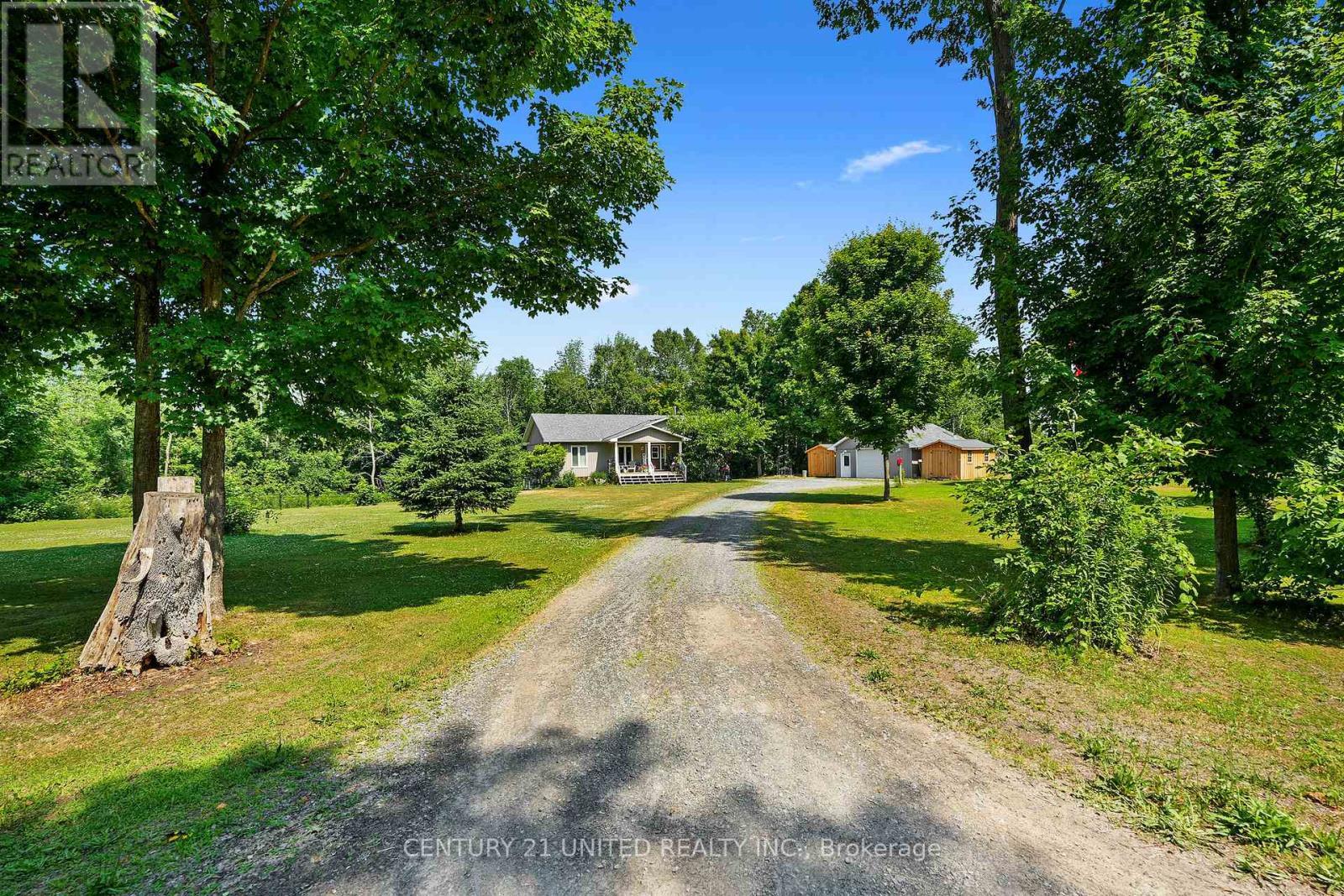 Property Photo: 390 11th Line West ON K0L 1Y0