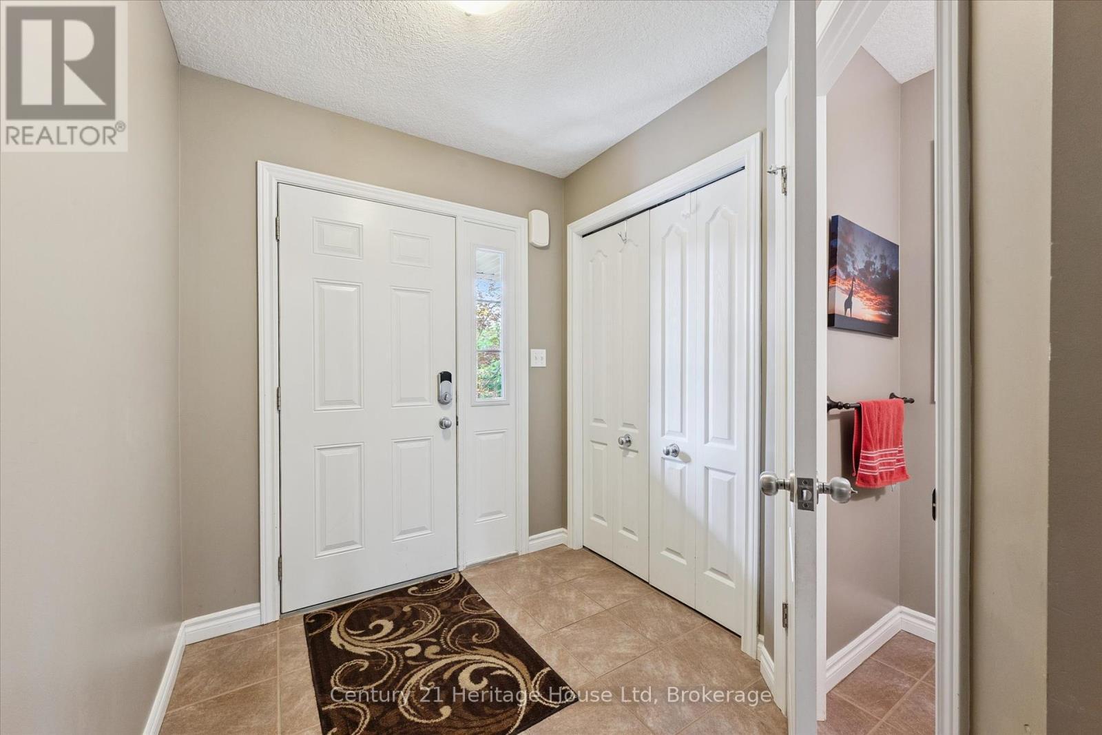 Photo de la propriété: 22 Acker Street ON N1E 0G1
