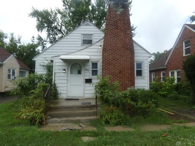 Property Photo:  2826 W Hillcrest Avenue  OH 45406 