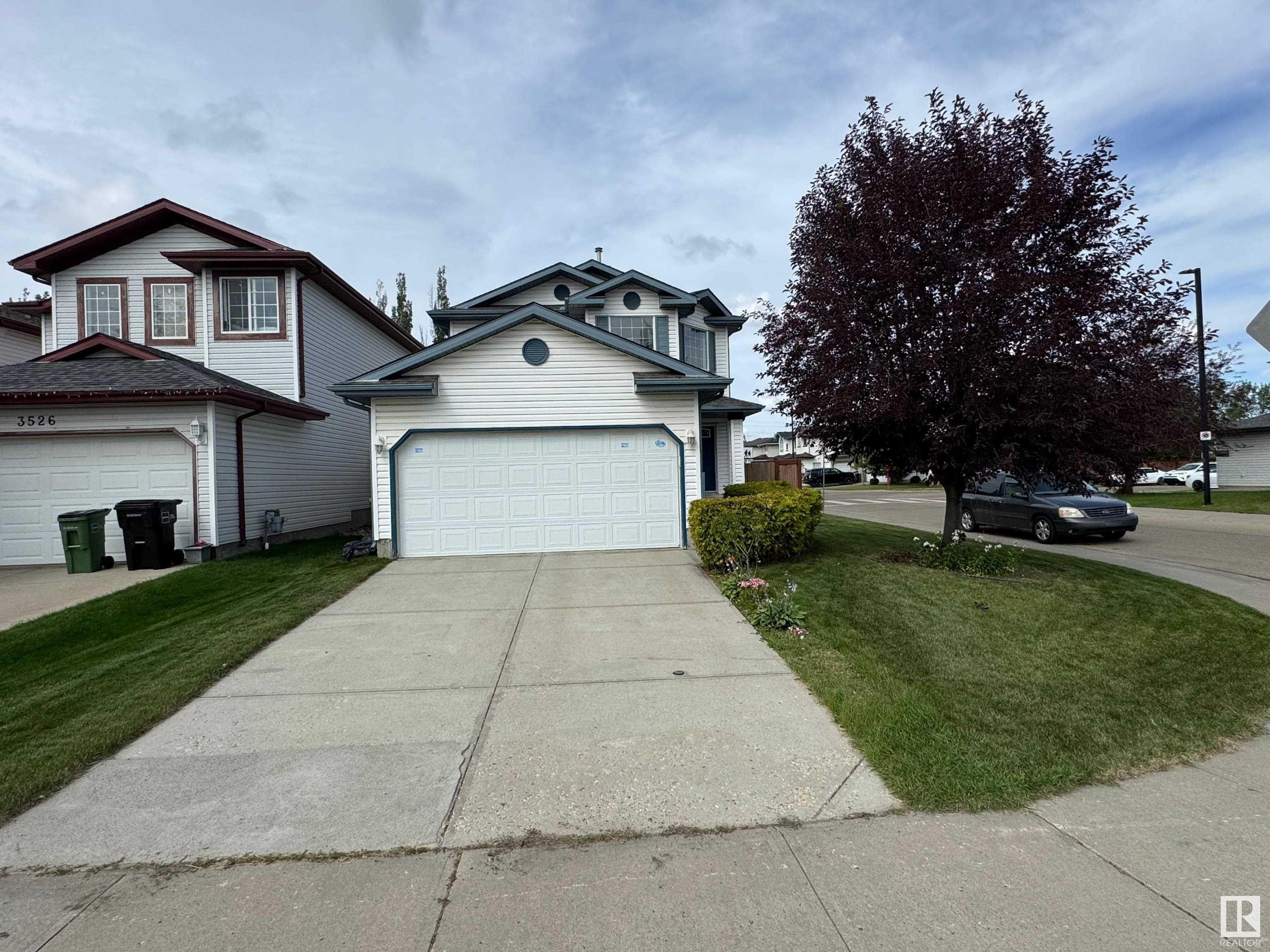 3528 22 Street NW  Edmonton AB T6L 3E4 photo