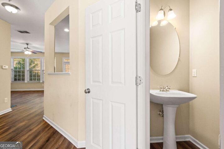 Property Photo: 3323 Castleberry Village Circle GA 30040