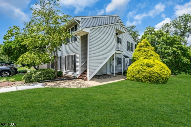 Property Photo: 321 Sparrow Ct 321 NJ 08887