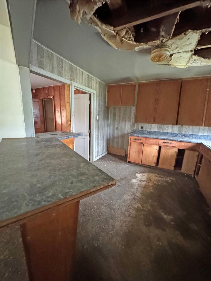 Property Photo:  1009 Ruby Lane  TX 77630 