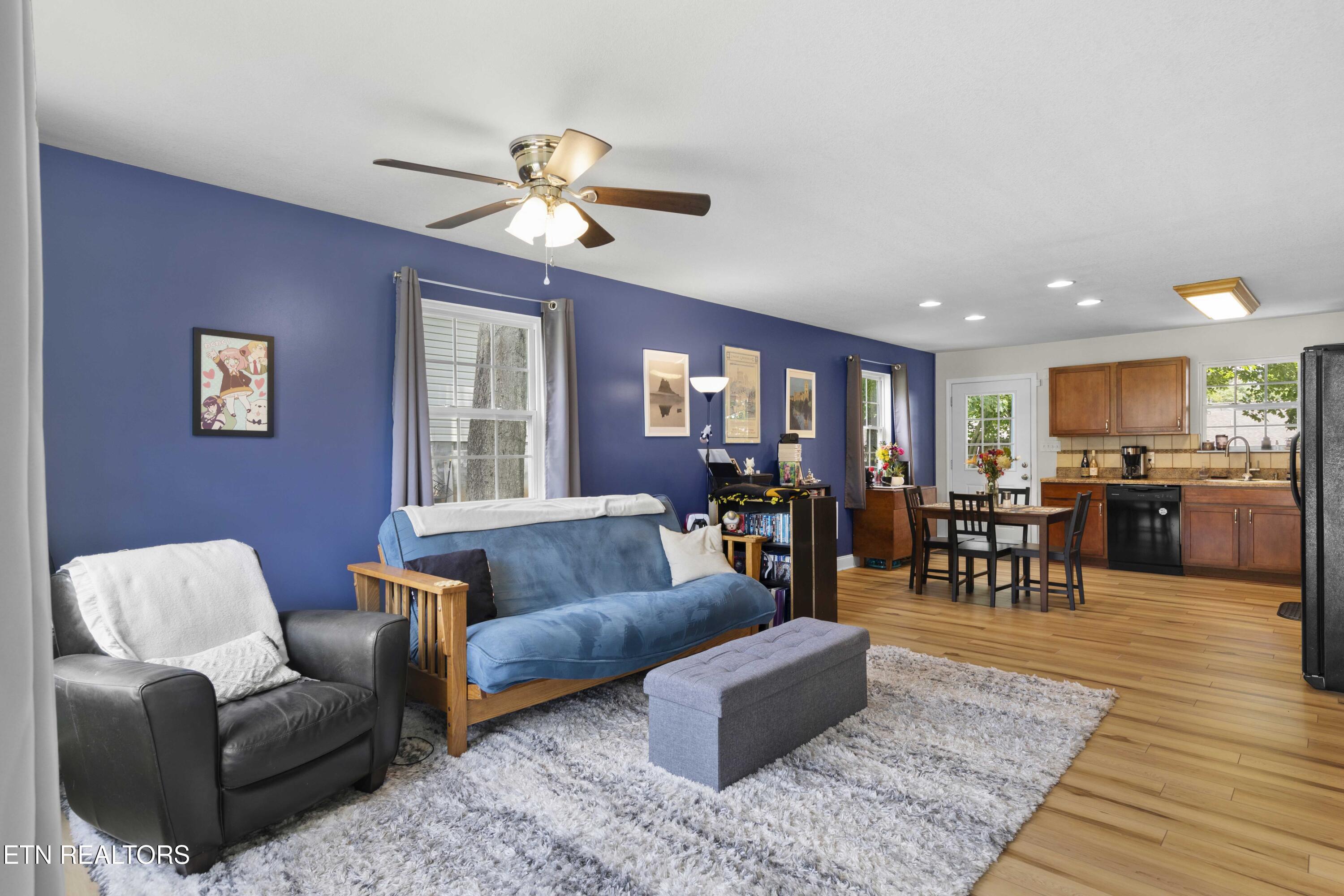 Property Photo: 1104 Payne Rd TN 37914