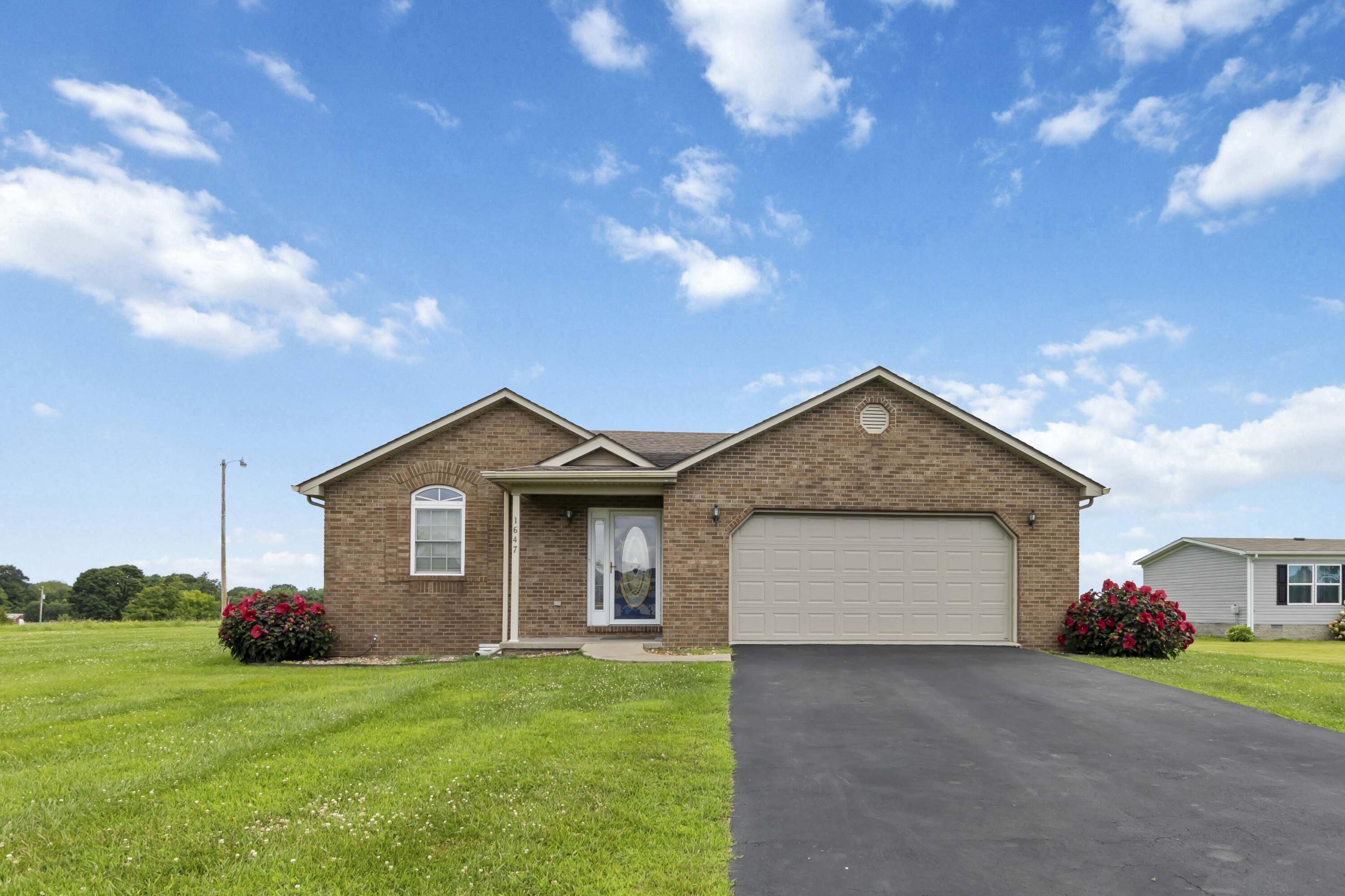 Property Photo: 1647 Highway 910 KY 42642