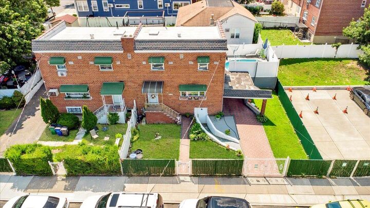 Property Photo: 2866-2850 Dewey Avenue NY 10465