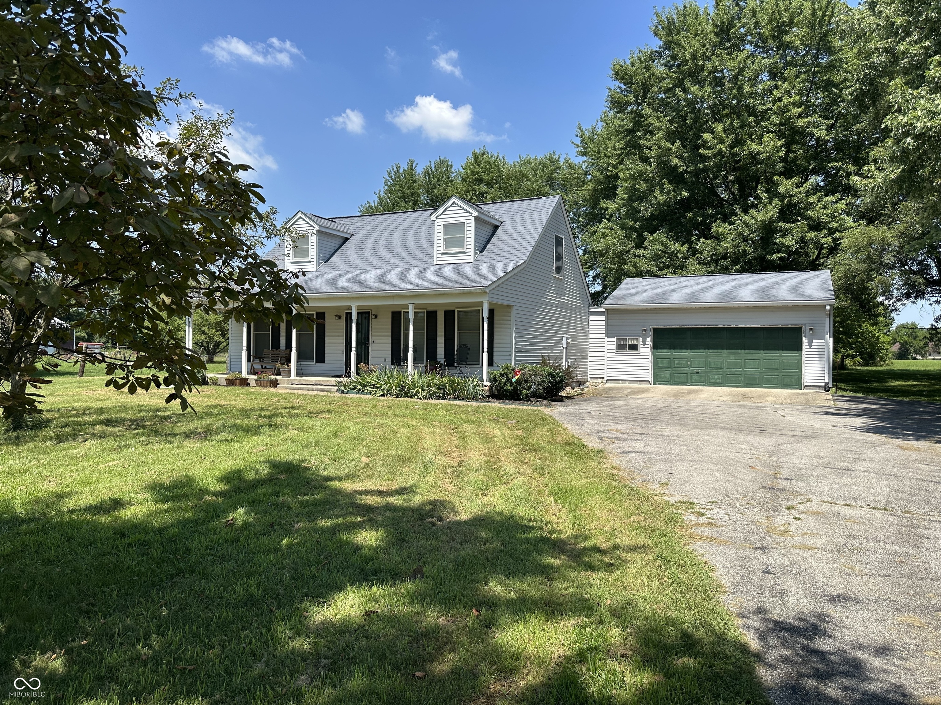 Property Photo:  7706 E 100 County Road S  IN 46123 
