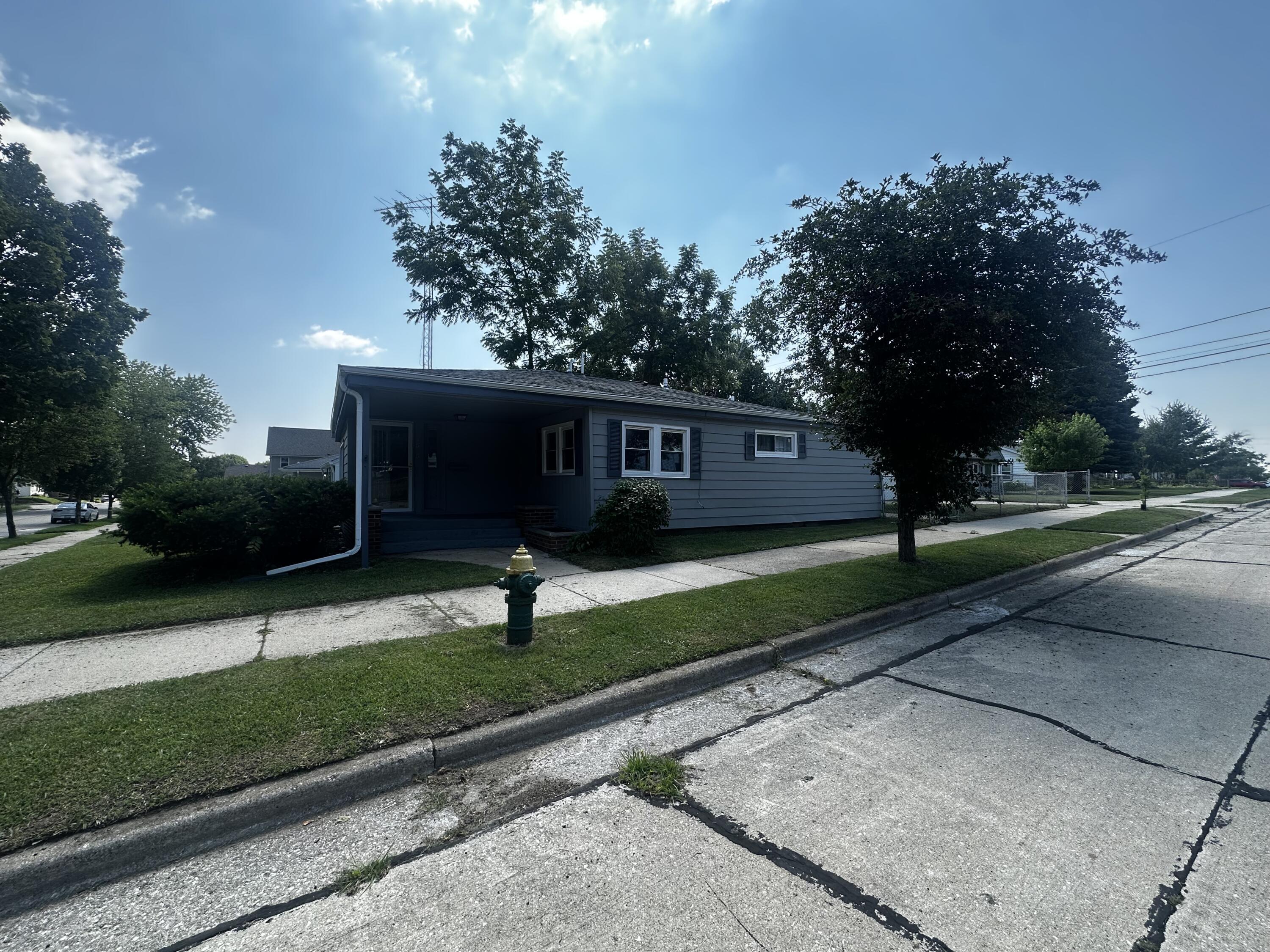 4525 Byrd Ave  Racine WI 53405 photo