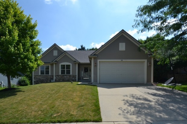 431 Thurow Dr  Oconomowoc WI 53066 photo
