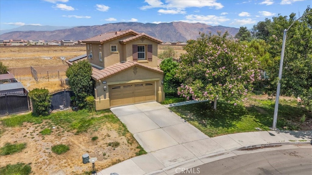 Property Photo:  1821 Whispering Bells Road  CA 92582 