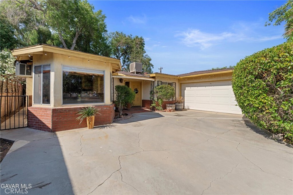 1333 E Avenue R4  Palmdale CA 93550 photo
