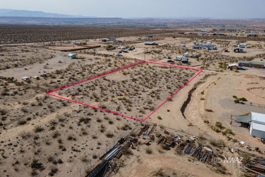Property Photo: Crookstone Dr AZ 86432